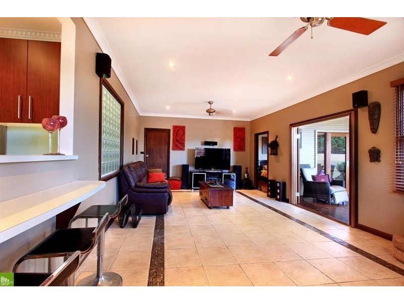 84 Cabbage Tree lane, Fairy Meadow NSW 2519