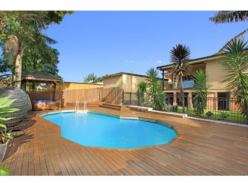 84 Cabbage Tree lane, Fairy Meadow NSW 2519