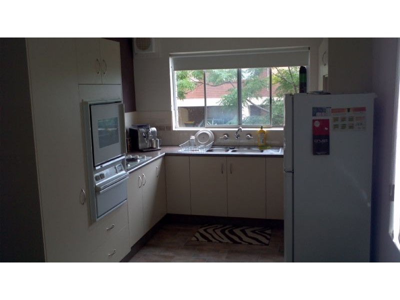 7/10 Myrtle street, Coniston NSW 2500