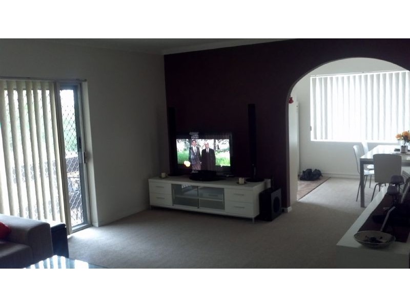 7/10 Myrtle street, Coniston NSW 2500