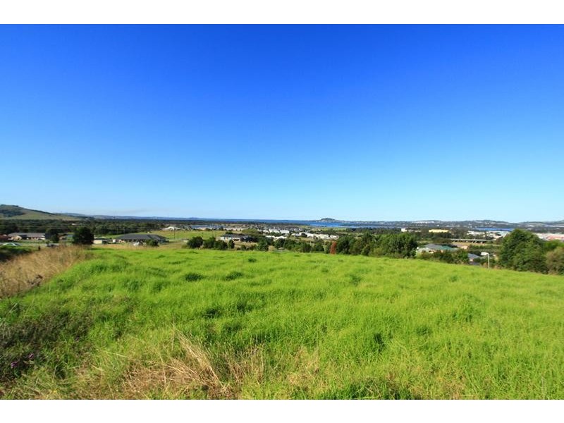 15 Condon Place, Yallah NSW 2530