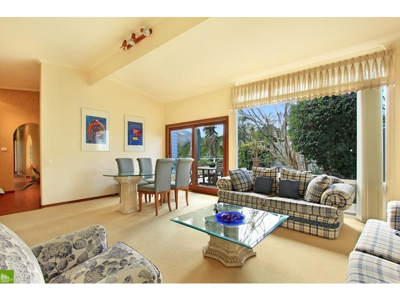 102 New Mount Pleasant Road, Mount Pleasant NSW 2519