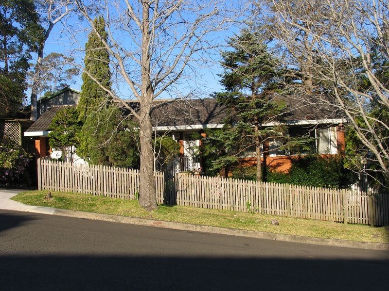 1 Shauna Crescent, Mount Keira NSW 2500