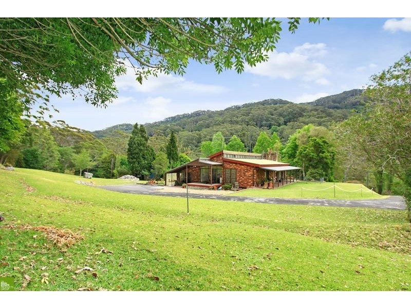 135 Cordeaux Road, Kembla Heights, Mount Kembla NSW 2526