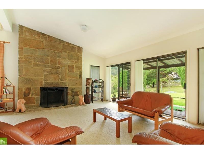 135 Cordeaux Road, Kembla Heights, Mount Kembla NSW 2526