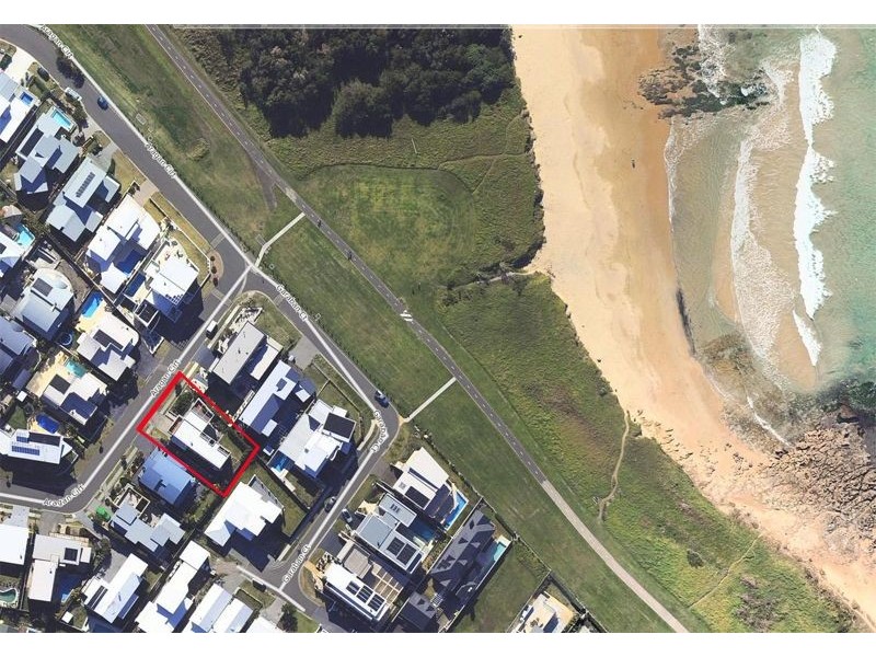 18 Aragan Circuit, Bulli NSW 2516