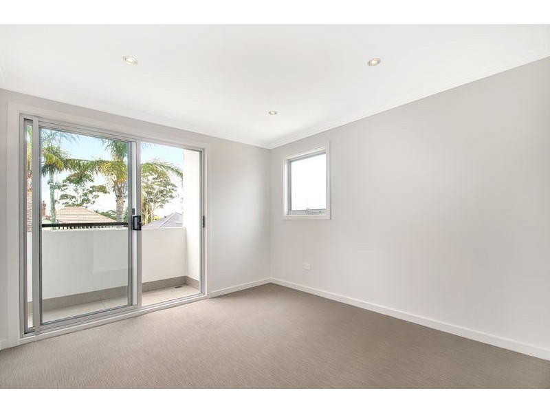 2/273 Rothery Street, Corrimal NSW 2518