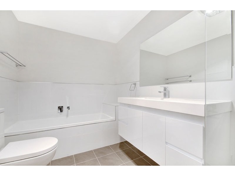 2/273 Rothery Street, Corrimal NSW 2518