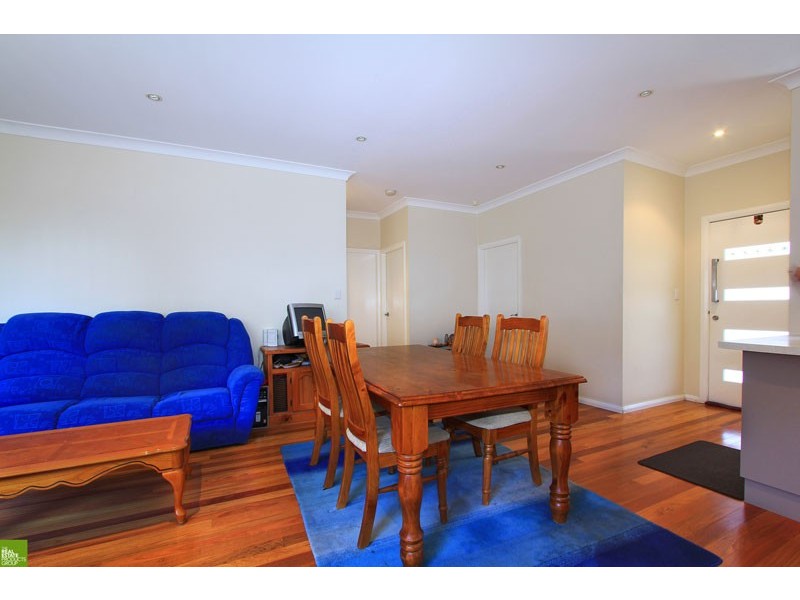 2/21 Mount Street, Mount Saint Thomas NSW 2500