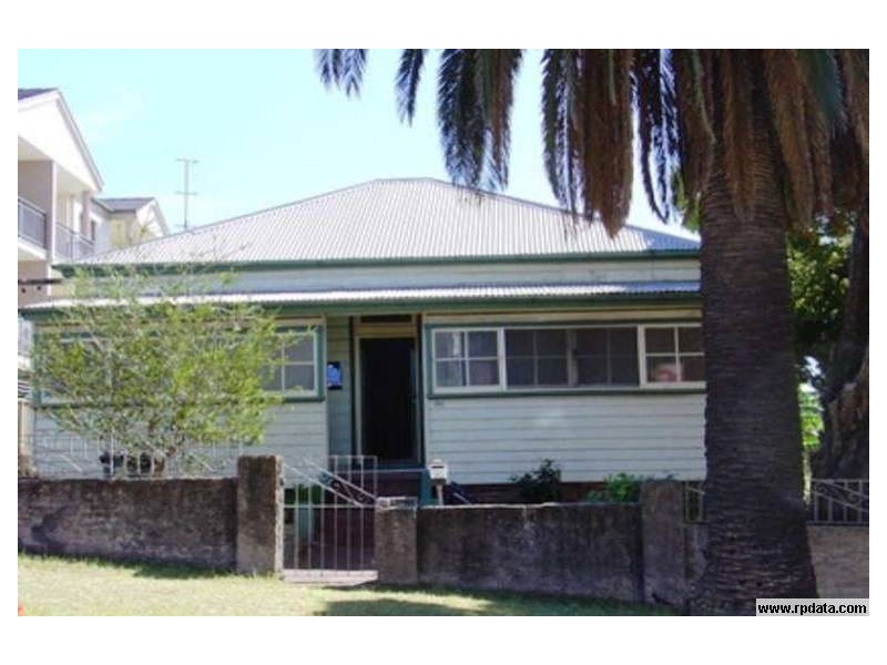 36 Robinson Street, Wollongong NSW 2500
