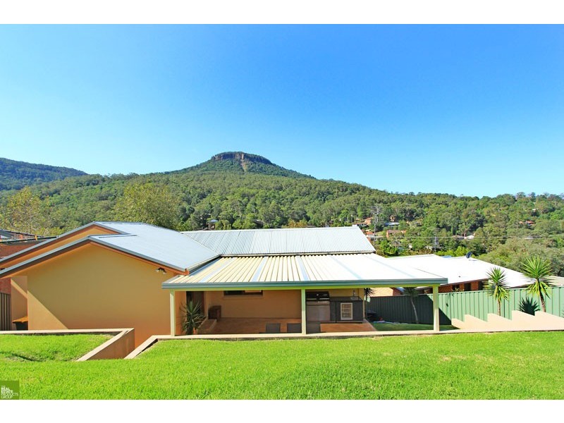 39 Valley Drive, Figtree NSW 2525