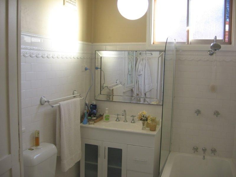 99 Ocean Street, Windang NSW 2528