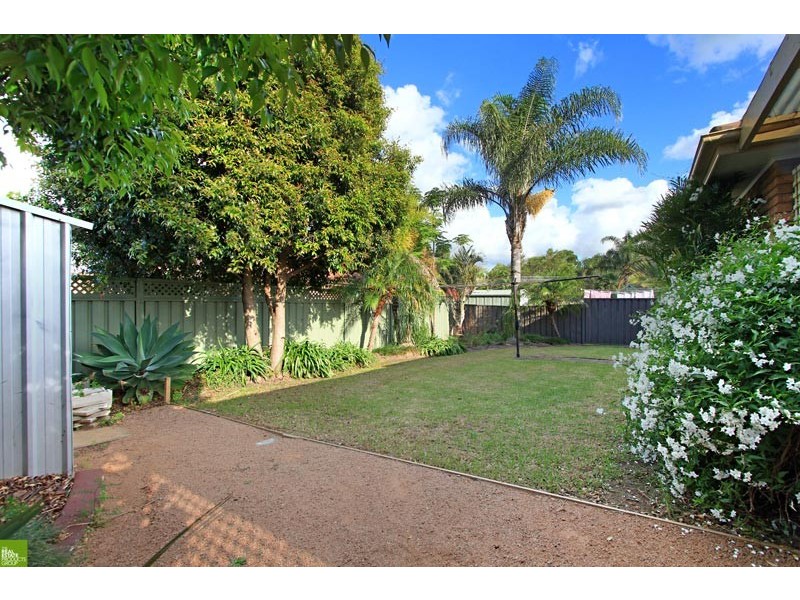 66 Mayfield Circuit, Albion Park NSW 2527