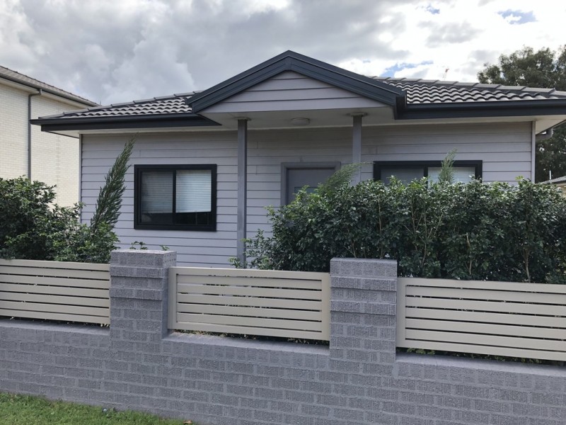 12 Rowland Avenue, Wollongong NSW 2500