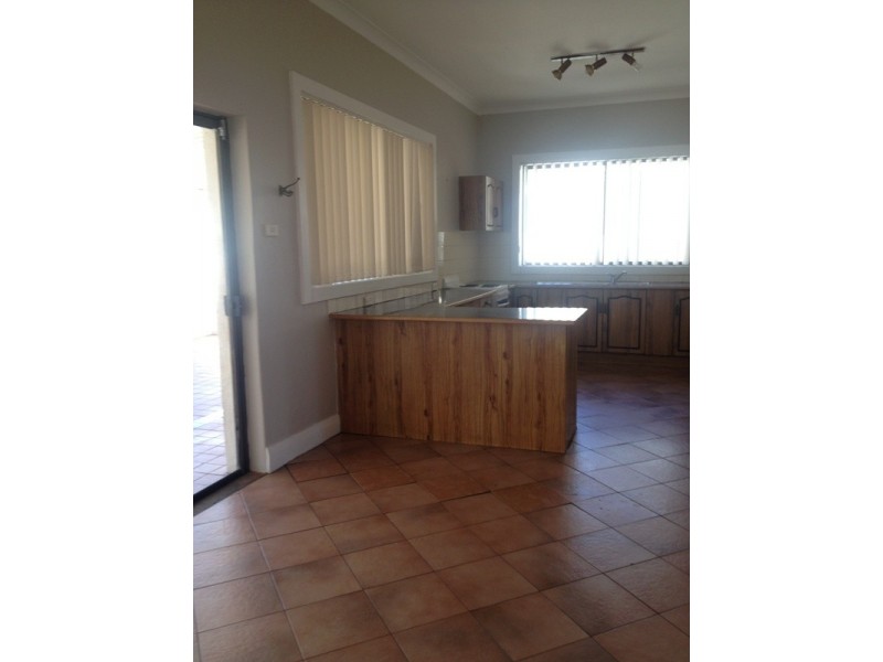 24 Reservoir Street, Port Kembla NSW 2505