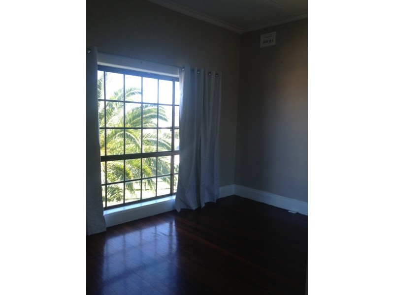 24 Reservoir Street, Port Kembla NSW 2505