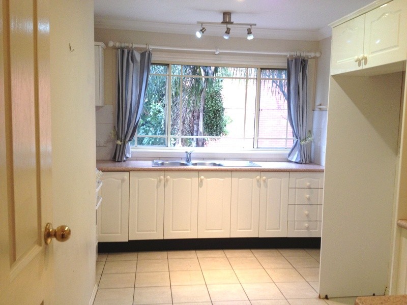 1/8 Allan Street, Wollongong NSW 2500