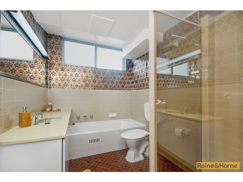 8/8A Market Place, Wollongong NSW 2500