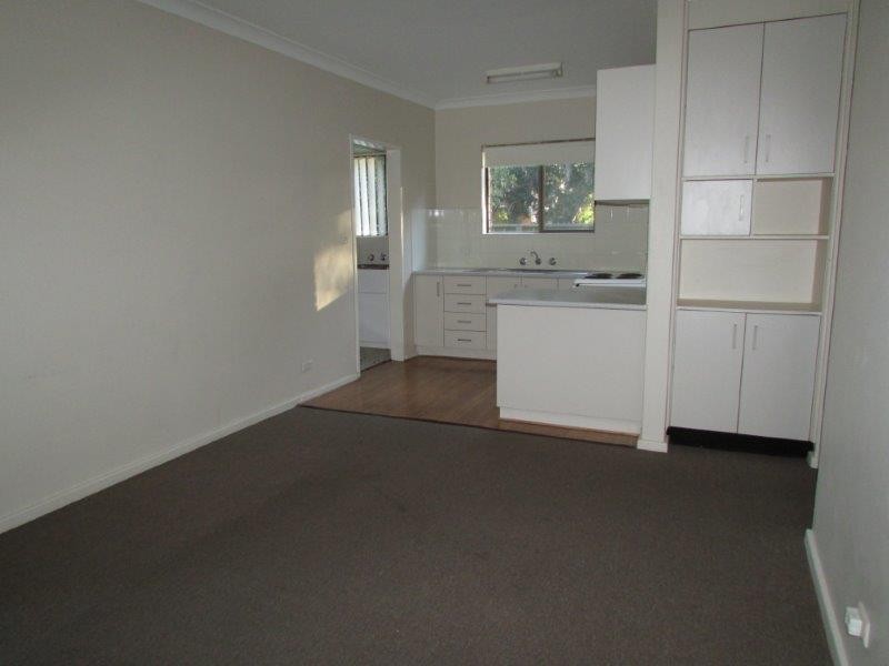 1/5 Whitfield Place, Lake Illawarra NSW 2528