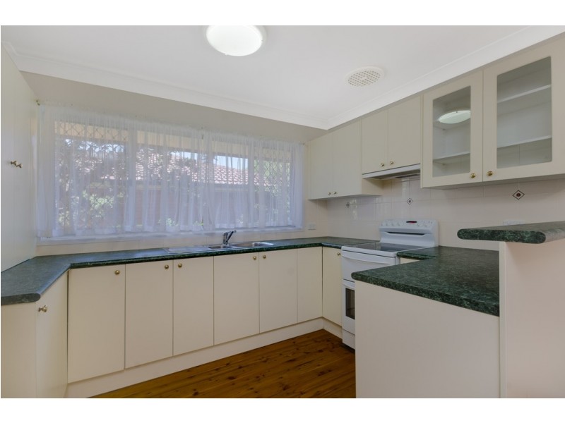 2/52 Uralba Street, Figtree NSW 2525