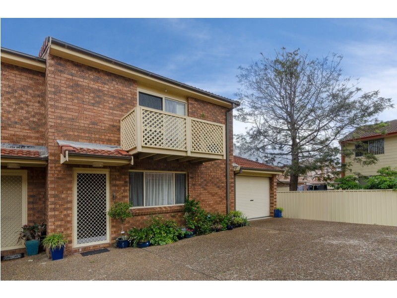 6/11 Commerce Drive, Warilla NSW 2528