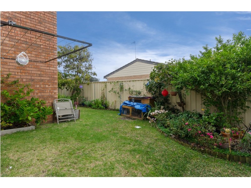 6/11 Commerce Drive, Warilla NSW 2528