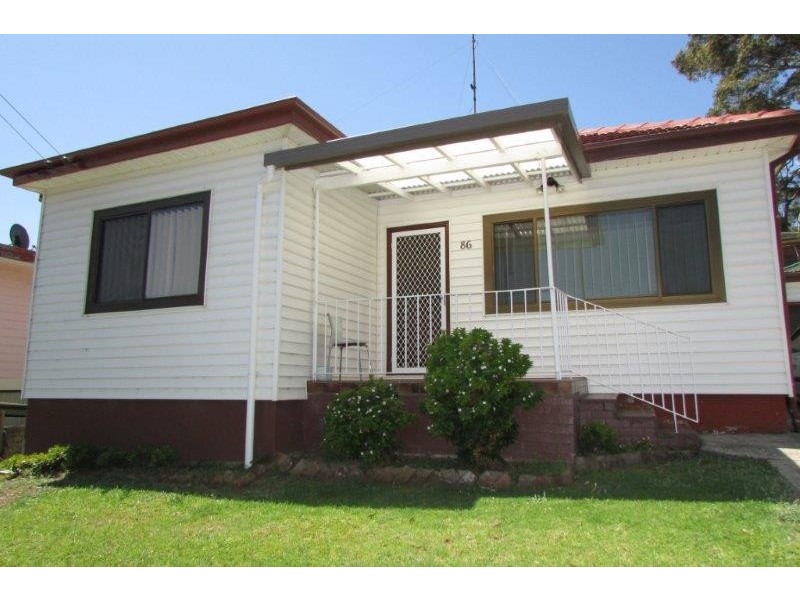 86 Bridge Street, Coniston NSW 2500