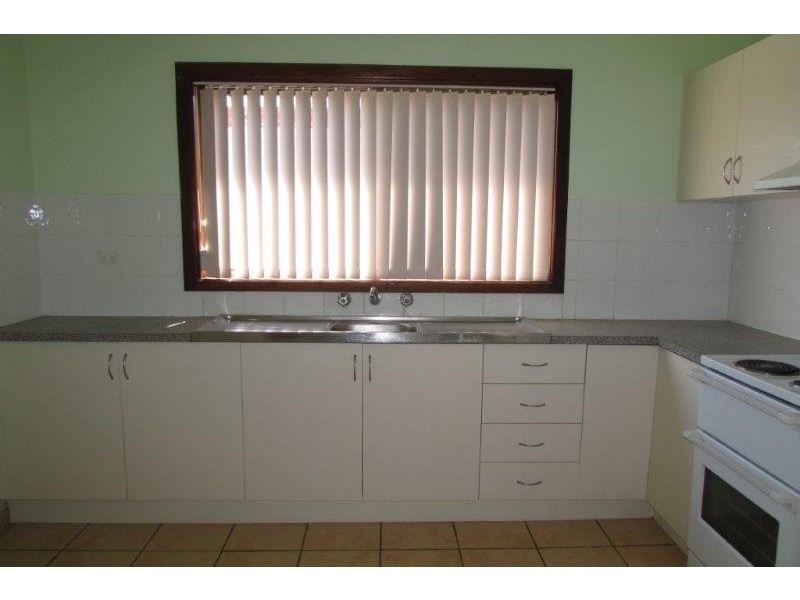 86 Bridge Street, Coniston NSW 2500