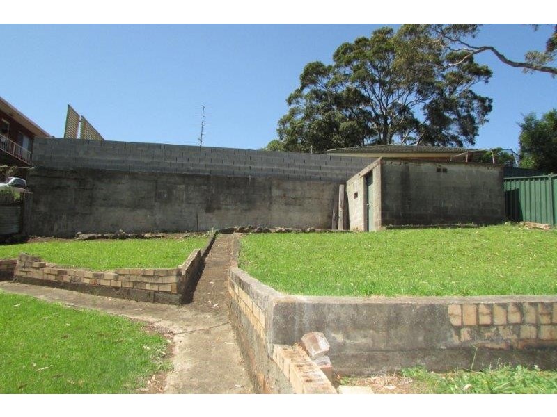 86 Bridge Street, Coniston NSW 2500
