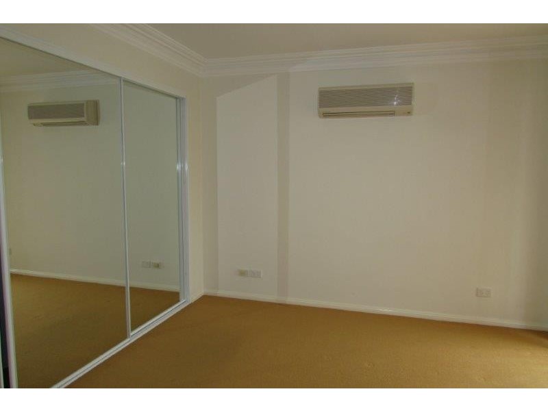 1/13 Gilmore Street, West Wollongong NSW 2500