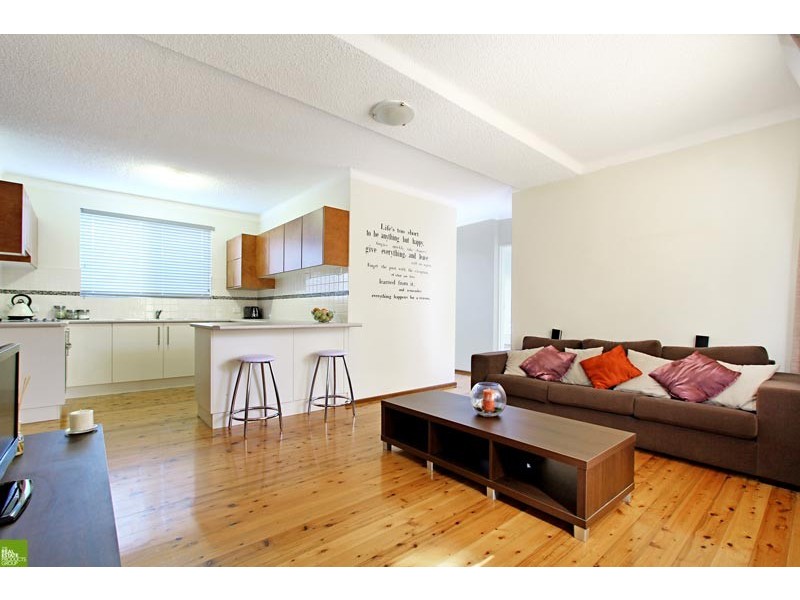 2/35 Lake Parade, East Corrimal NSW 2518