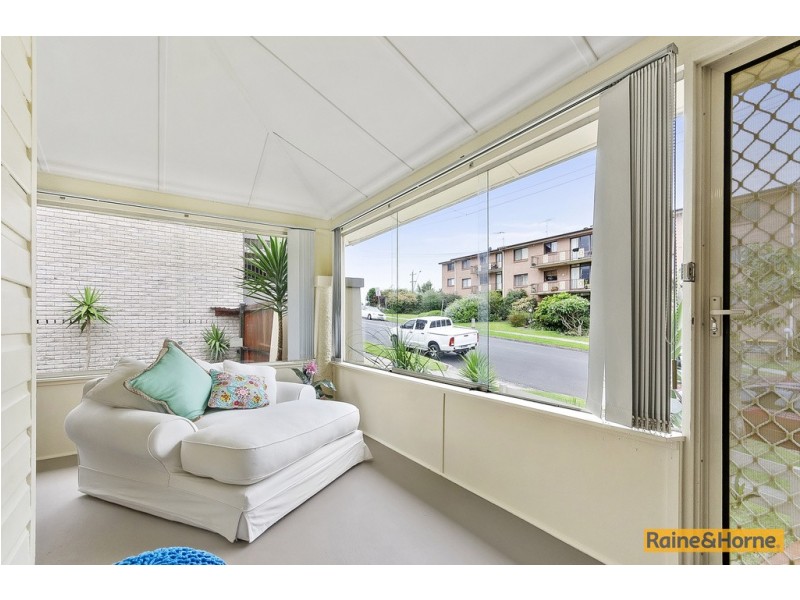 2 Mangerton Road, Mangerton NSW 2500