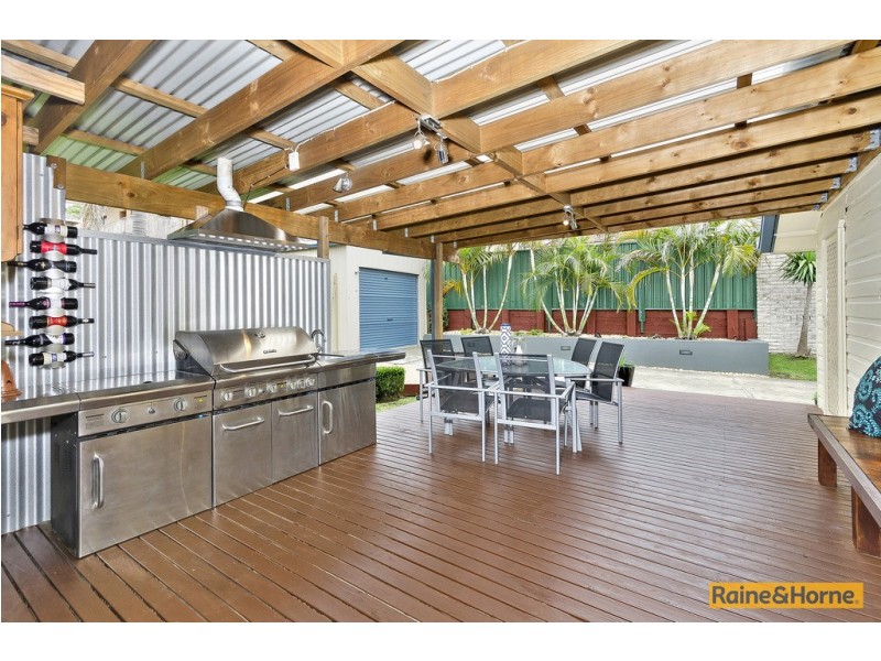 2 Mangerton Road, Mangerton NSW 2500