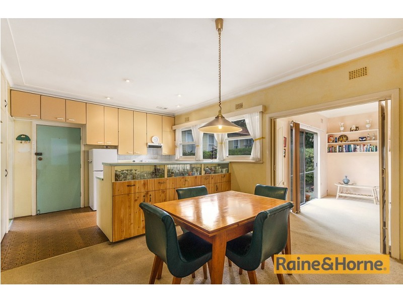 13 Highway Avenue, West Wollongong NSW 2500