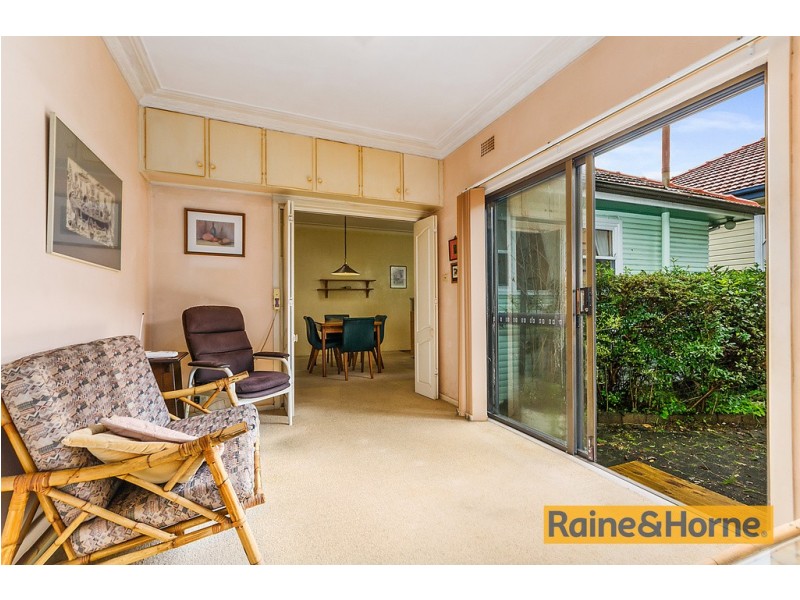 13 Highway Avenue, West Wollongong NSW 2500