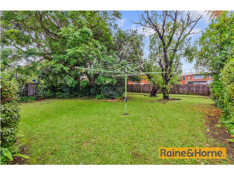 13 Highway Avenue, West Wollongong NSW 2500