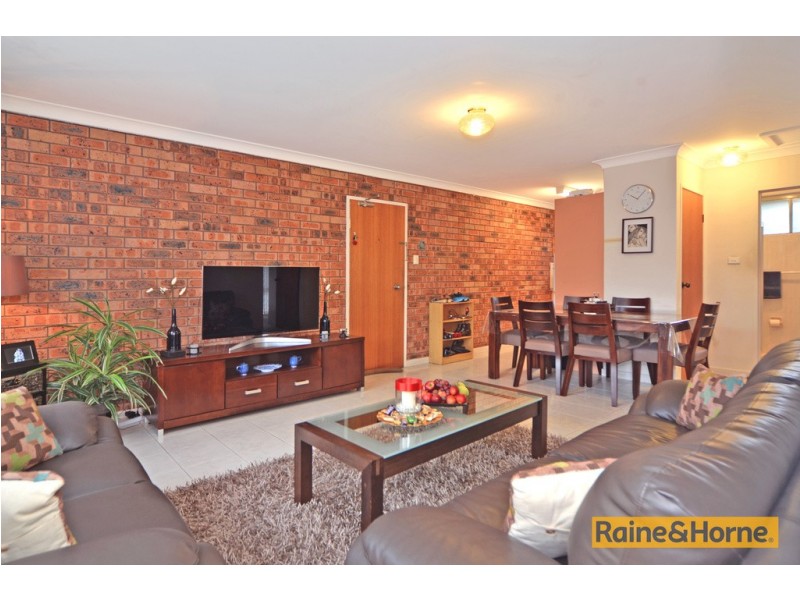 4/9 England Street, West Wollongong NSW 2500