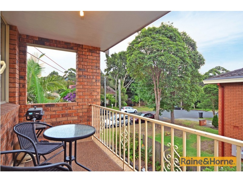 4/9 England Street, West Wollongong NSW 2500