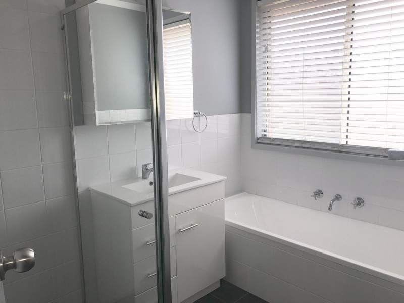 4C Nannawilli Street, Berkeley NSW 2506