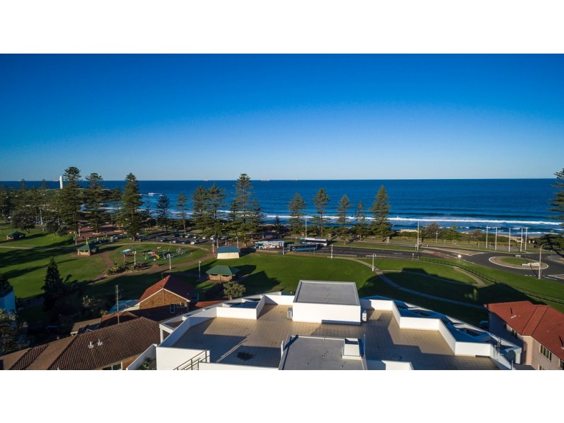 203/25-29 Harbour Street, Wollongong NSW 2500