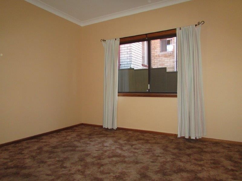 49 Charles Rd, Fernhill NSW 2519