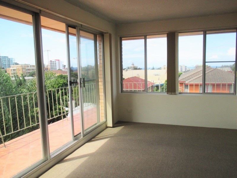 9/8 First Street, Wollongong NSW 2500