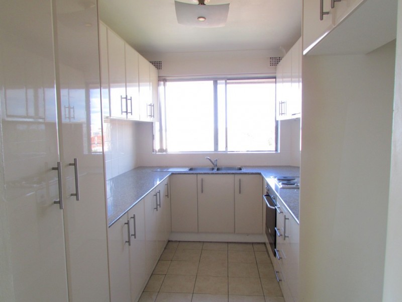 9/8 First Street, Wollongong NSW 2500