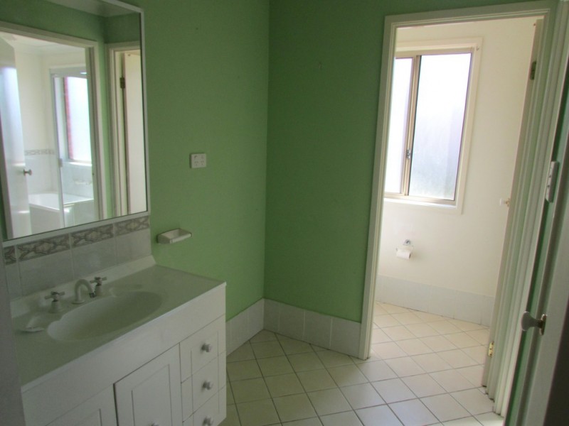 39 Clipper Road, Nowra NSW 2541