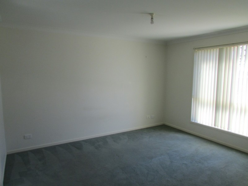 39 Clipper Road, Nowra NSW 2541