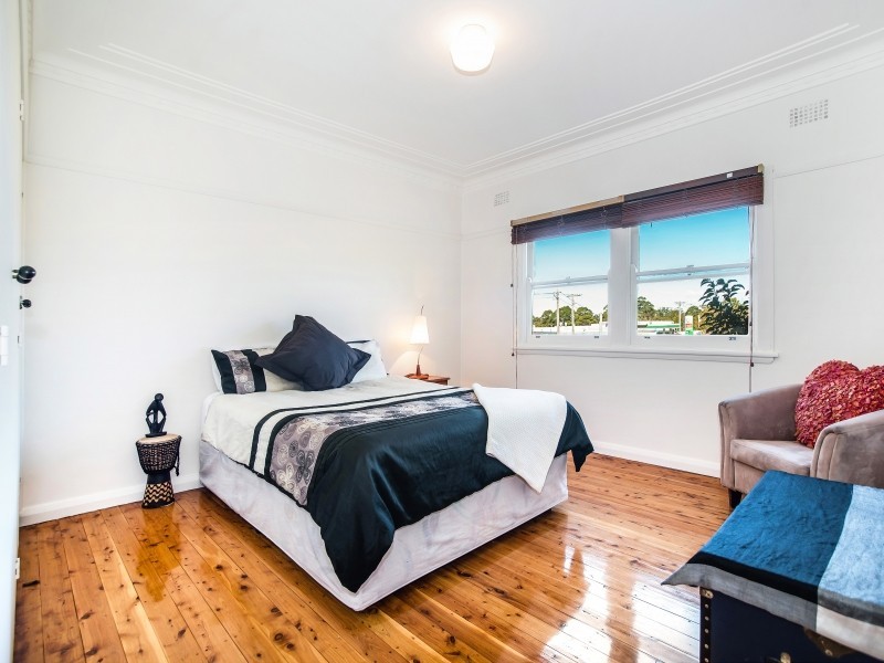 6 Ball Street, Woonona NSW 2517