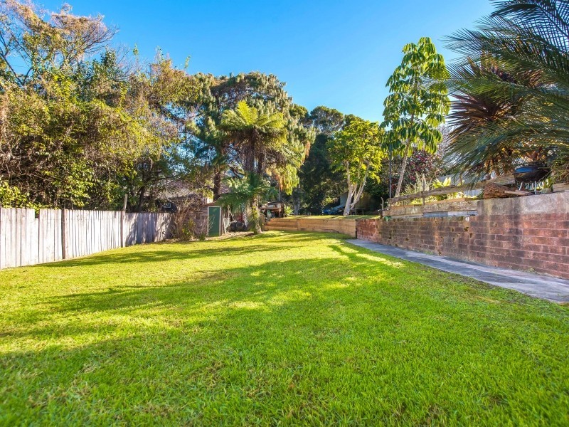 6 Ball Street, Woonona NSW 2517