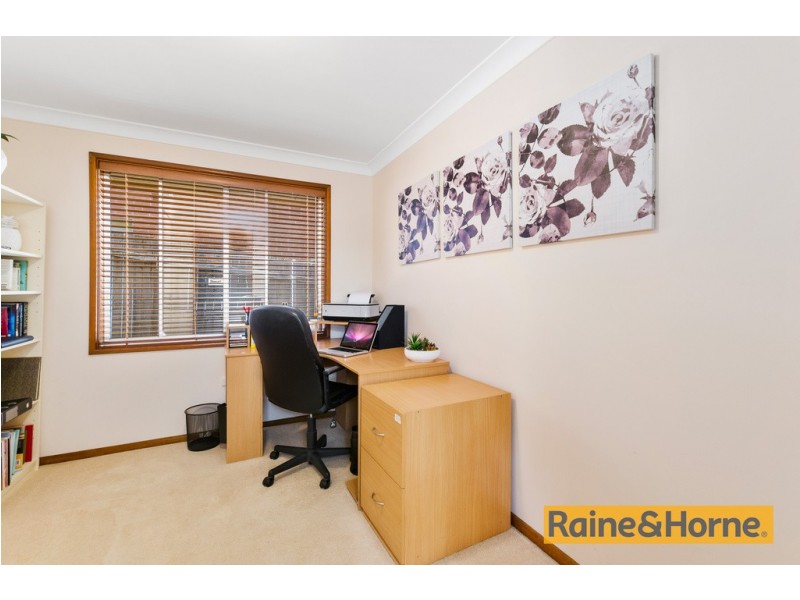 49 Garden Avenue, Figtree NSW 2525