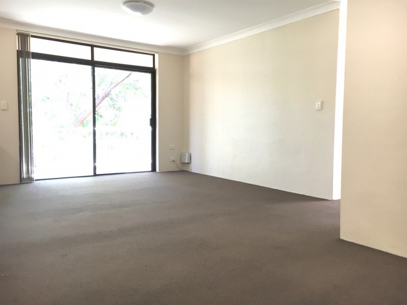 26/2-4 Hindmarsh Avenue, North Wollongong NSW 2500