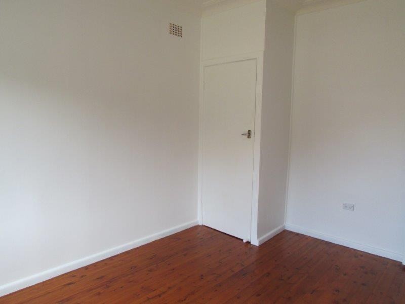 1/2 Albert Street, Corrimal NSW 2518